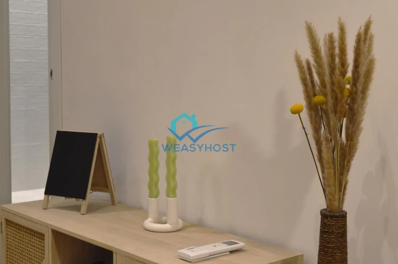 Renovated & Bright Tuscolanaflat Apartamento Roma