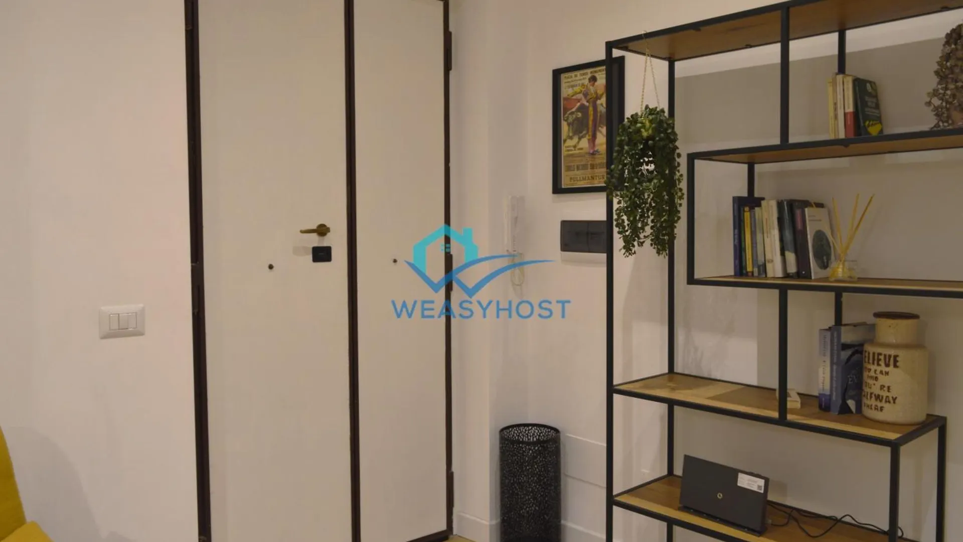Renovated & Bright Tuscolanaflat Apartamento Roma